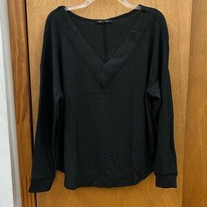 New Iliad USA V-Neck Long Sleeve Waffle Knit Top in Black Sz Large